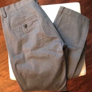 Reaction Kenneth Cole slim fit gray chino